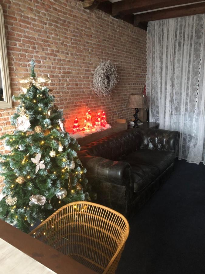 Huys Aan De Haven Hotel Зиерикзее Екстериор снимка